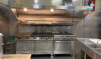 196 Main St, Brattleboro, VT 05301