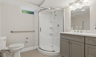 1864 Flat River Rd, Coventry, RI 02816