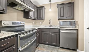 958 Sedona Pines Dr, Baton Rouge, LA 70816