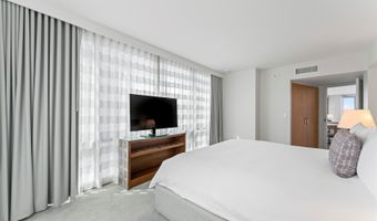 383 Kalaimoku St 1916, Honolulu, HI 96815