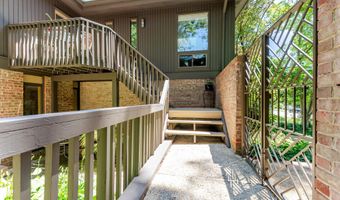 4221 ELIZABETH Ln, Annandale, VA 22003