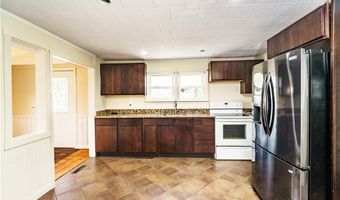 281 Richardson Rd, Coventry, RI 02816