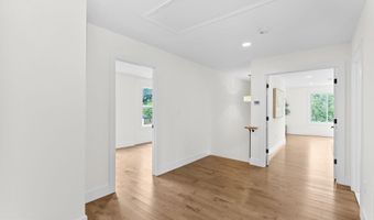 1805 S POLLARD St, Arlington, VA 22204