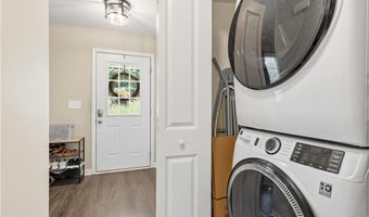 889 Berg St, Asheboro, NC 27203