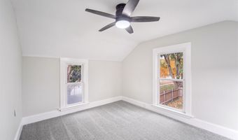 212 Nile Kinnick Dr N, Adel, IA 50003