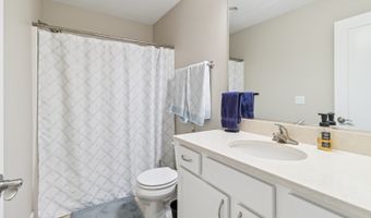 1337 S 7th St, Adel, IA 50003