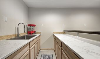749 Bracknell Dr, Avon, IN 46123
