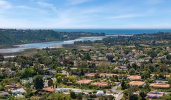 7027 Alicante Rd, Carlsbad, CA 92009