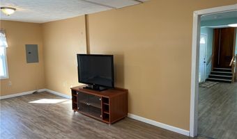 2216 E 44th St, Ashtabula, OH 44004