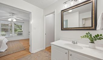 815 Sams Point Rd, Beaufort, SC 29907