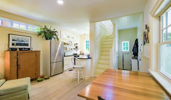 124 Union St, Belfast, ME 04915