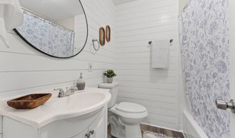 594 CEDAR Ave, Baldwin, FL 32234