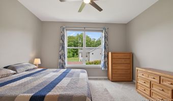 5901 Lynn Dr, Allendale, MI 49401