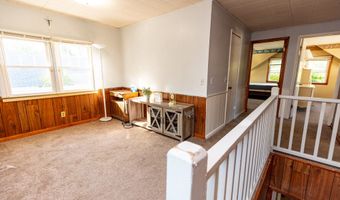 302 E Pasadena Pl, Bridgeport, CT 06610