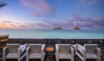 1414 Mokulua Dr, Kailua, HI 96734
