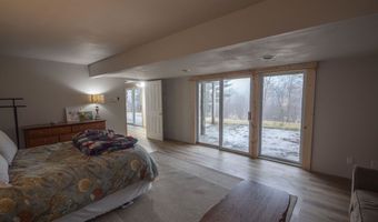 8716 FOUNTAIN GROVE Rd, Amherst, WI 54406