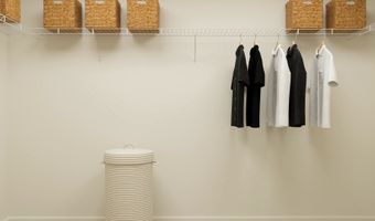 150 Newburgh Ln, Algonquin, IL 60102