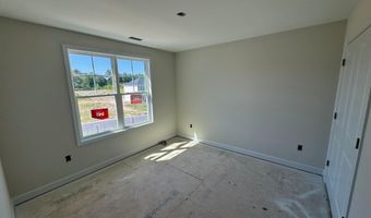 222 Ashley Heights Dr, Aberdeen, NC 28315