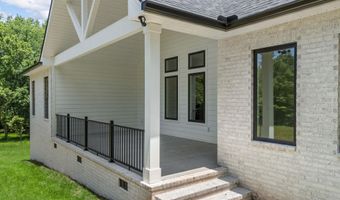 162 Clearcreek Dr, Boiling Springs, SC 29316