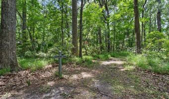 5 Hackamore Dr, Bluffton, SC 29910