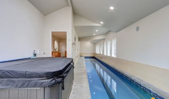 2140 Atwood Dr, Anchorage, AK 99517