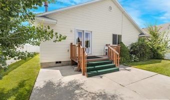 811 S Katie Ct, Ammon, ID 83406