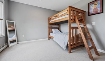 46 Ammonoosuc Dr, Bartlett, NH 03812