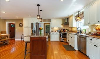 471 N Quidnessett Rd, North Kingstown, RI 02852
