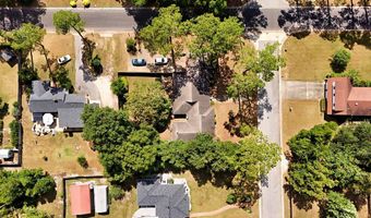 910 Pine St, Bainbridge, GA 39819