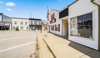 38 Public Sq, Andover, OH 44003