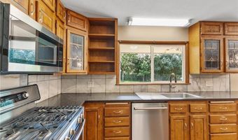 7060 145th St W, Apple Valley, MN 55124
