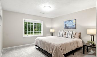 757 N Hanover St, Auburn, KS 66402