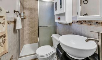85 Williams Ave, Amityville, NY 11701
