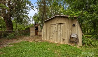 20 Summit Dr, Arden, NC 28704