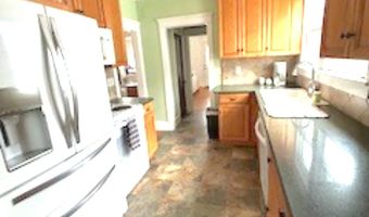 126 Marine St, Beach Haven, NJ 08008