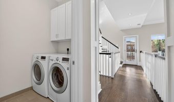 4964 ESKRIDGE Ter NW, Washington, DC 20016