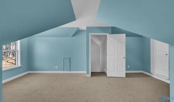 165 Creekside Ln SE, Arab, AL 35016