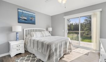 8018 Lake St, Alanson, MI 49706