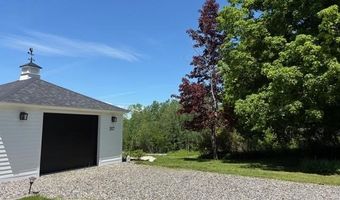 357 Parker Rd, Carroll, NH 03595