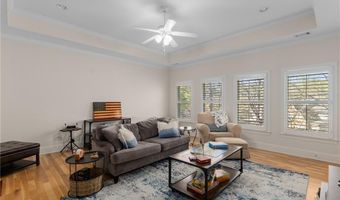 5176 Creek Walk Cir, Peachtree Corners, GA 30092