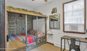 42 Ottomanelli Dr, Albrightsville, PA 18210