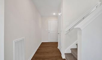 208 Buggy Top Ln, Autryville, NC 28318