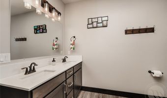 19 Star Haven Dr, Absarokee, MT 59001