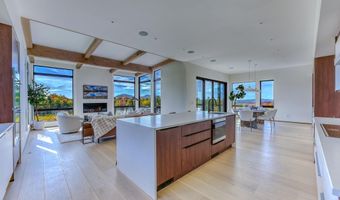 289 Ledgewood Dr, Bethlehem, NH 03574