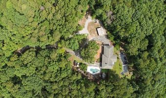514 Olivia Ln, Ball Ground, GA 30107