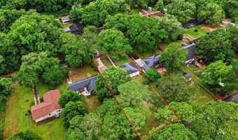 2008 McIntosh Rd, Albany, GA 31701