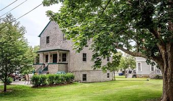 21 Annandale Ter, Newport, RI 02840