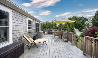 50 Cole St, Jamestown, RI 02835