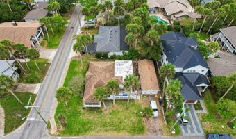 1096 E COAST Dr, Atlantic Beach, FL 32233