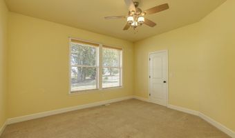 23522 Chaffey Ln, Aurora, OR 97002